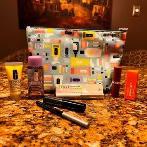 Clinique Make Up and Cleansing Combo